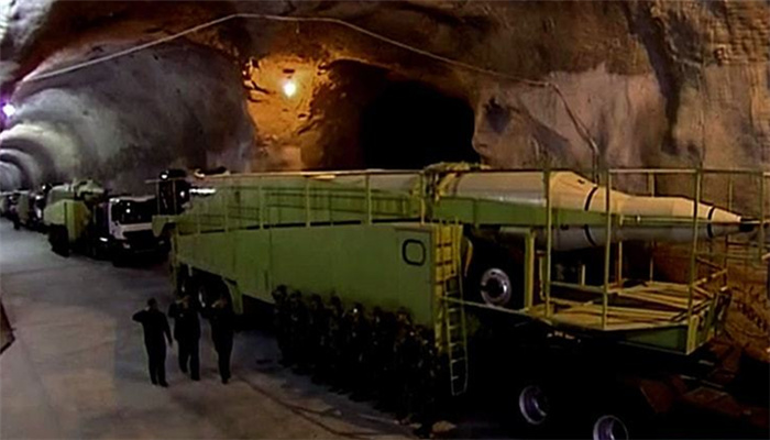 伊朗首次展示地下导弹基地 称若被挑衅将"像火山一样爆发"