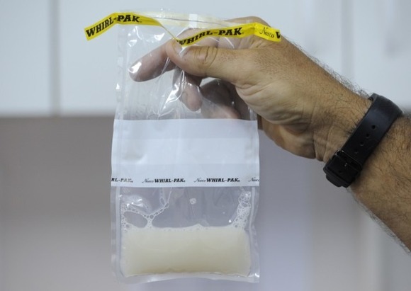 安全套什么意思 144913352224764900_a580xH.jpg