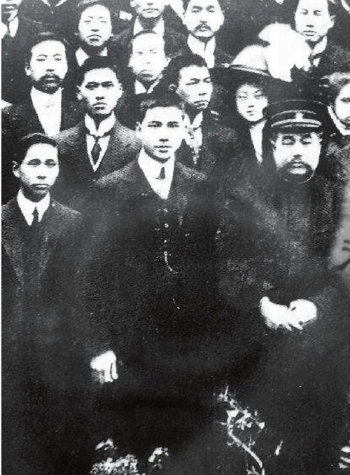 【东方历史评论】"引头成一快,不负少年头":汪精卫的烈士生涯