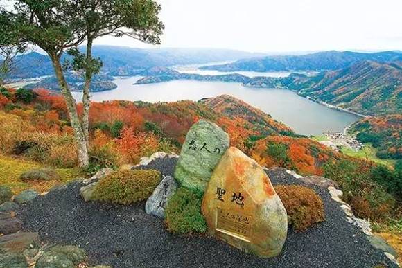 在山的那边,海的那边有个一辈子必须要去的地