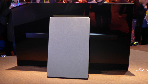 屏幕会发声的索尼A1E OLED电视是这样被设计