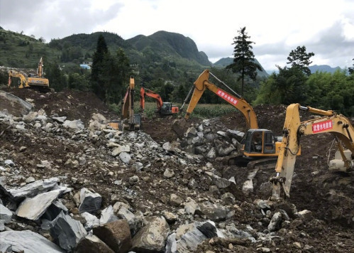 贵州纳雍山体崩塌已致23人遇难 8人受伤