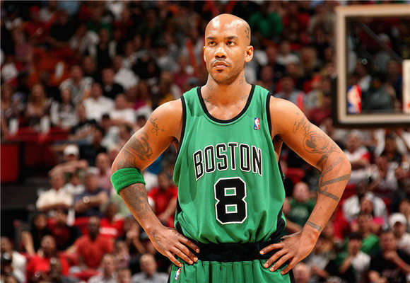 【体育明星日常】科比球衣退役战门票飙升5倍