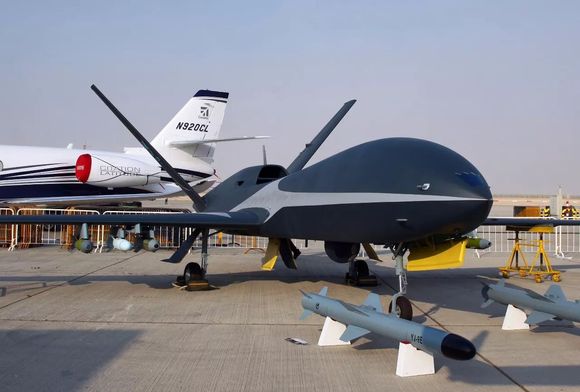 中国航空工业登陆迪拜航展 一大批高中端无人