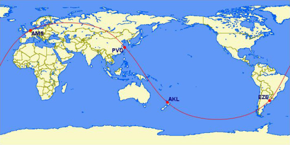 由阿姆斯特丹飞回上海的东航mu772航班,也是在近期调整时刻后,才更