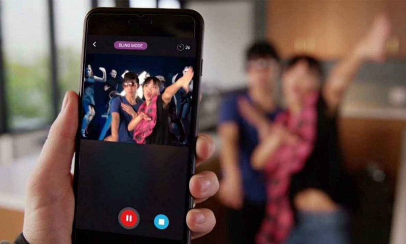 投后估值达180亿美元 腾讯、红杉跟进快手新一