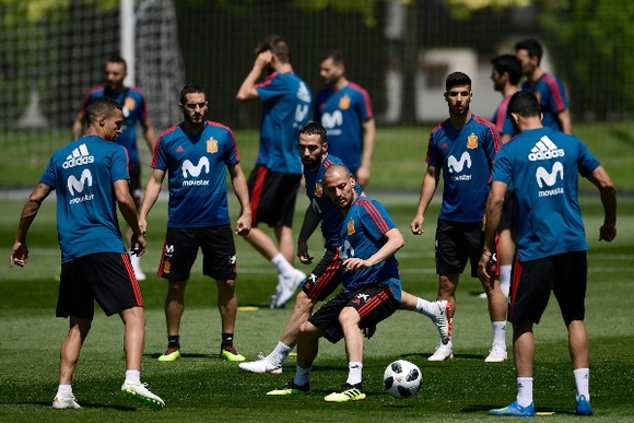 皇马惹怒西班牙足协 洛佩特吉刚接手皇马就被