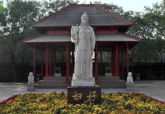 [转帖]从英国埃莉诺王后到商朝妇好:皇室女性如何行使权力