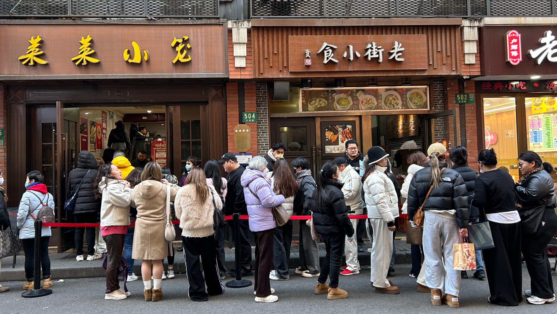 外国人涌入上海过春节，平台争相承接新流量|界面新闻 · 科技