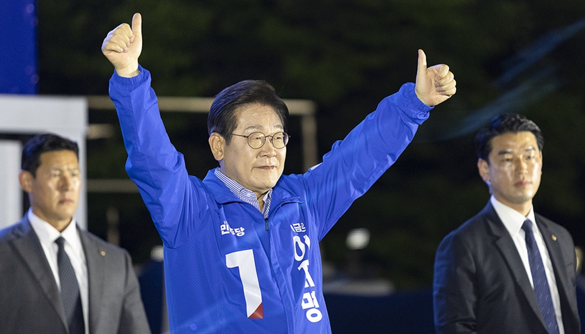 三次参选的前童工，“草根政客”李在明当选韩国新总统