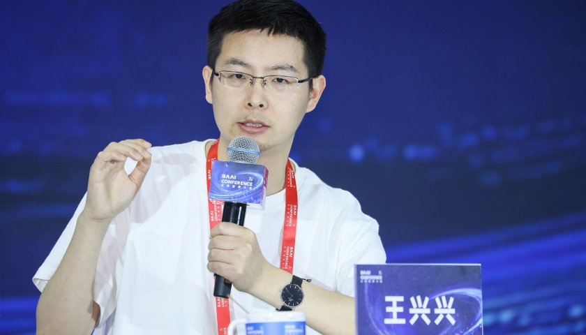 王兴兴：宇树科技年营收已超10亿，家庭机器人应用仍具挑战