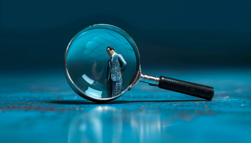 中纪委通报三“虎”被处理：李春良违规接受装修服务，刘宽忍骗取公款占为己有