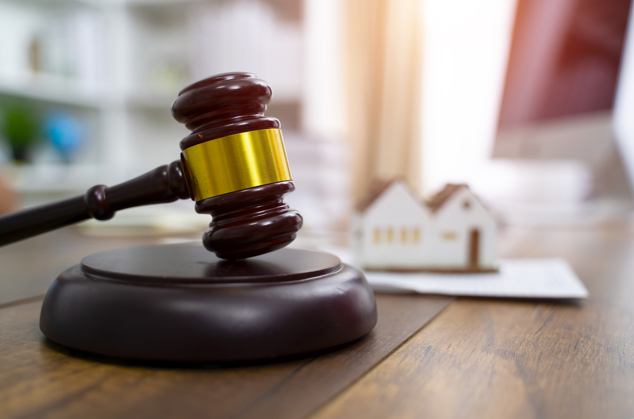 【追踪】蓝天格锐案主犯钱志敏在英国被判11年8个月监禁，此前已承认通过比特币洗钱