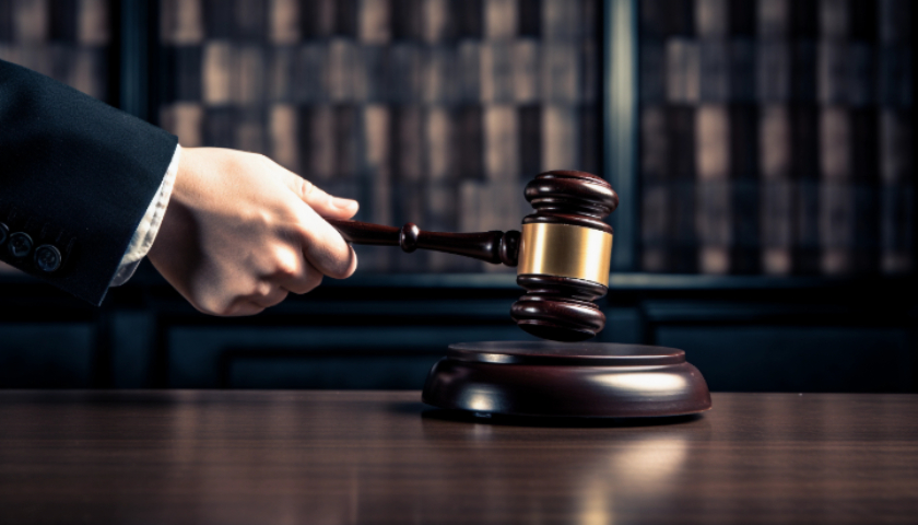 既想当官又想发财，内蒙古政协原副主席王中和涉受贿行贿案被公诉