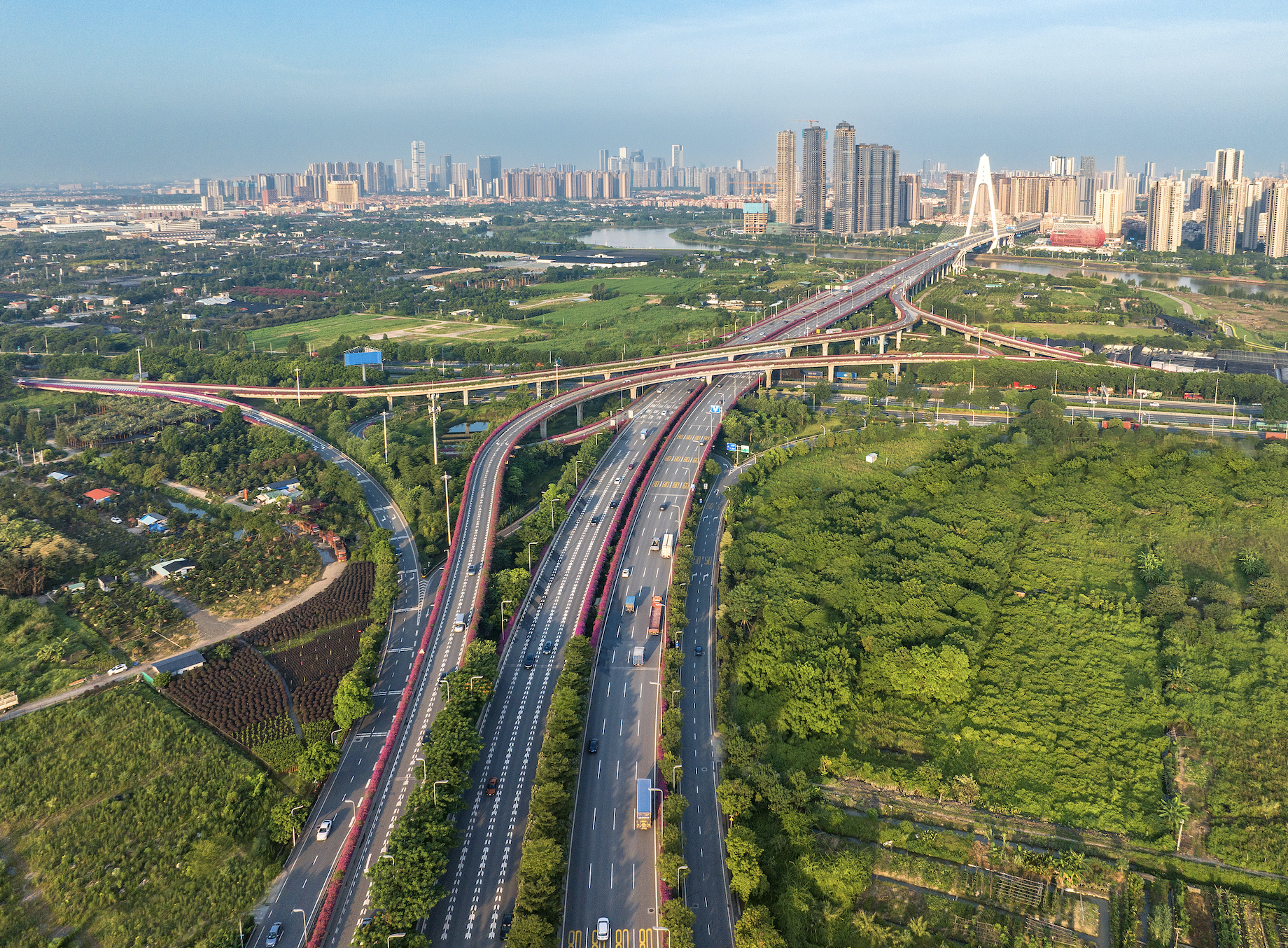 前11个月财政收入延续增长态势，支出端亟待提速