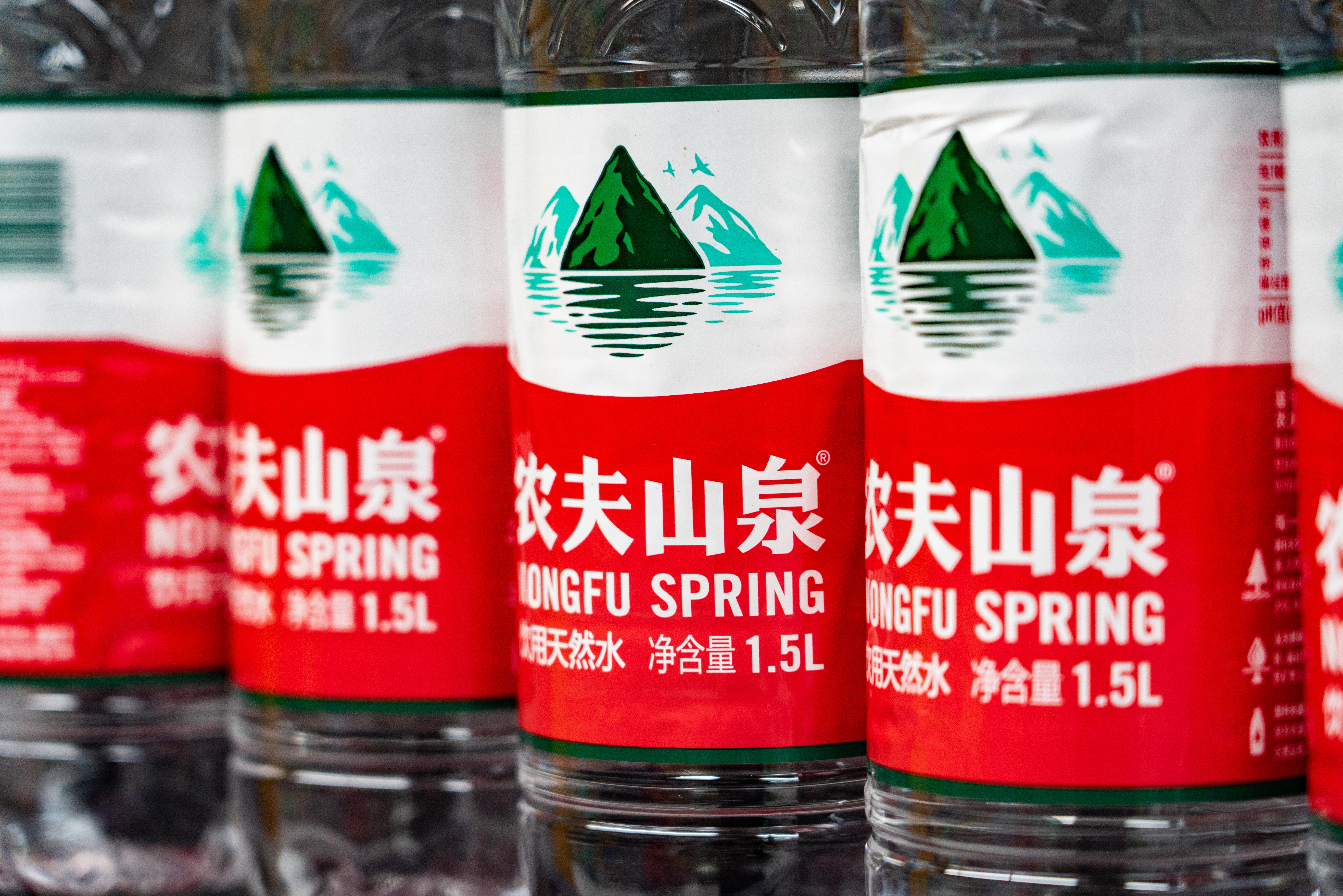 钟睒睒：农夫山泉目前所有产品无法代工