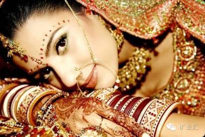 金婚引起的大反差:印度民间藏金约2.3万吨,中国