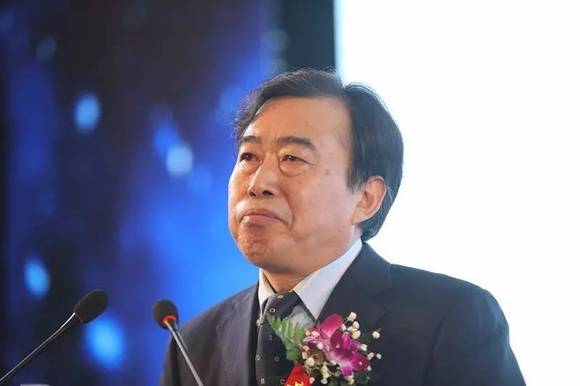 人大教授吴春波:华为如何过冬?