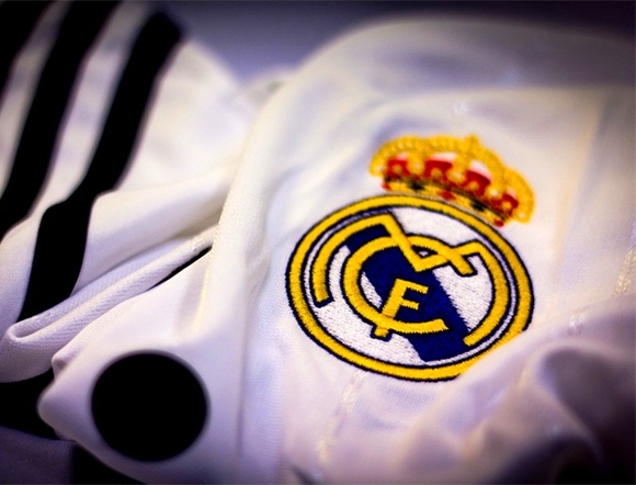 西甲豪门皇马是怎么打社媒牌的?|界面新闻JM