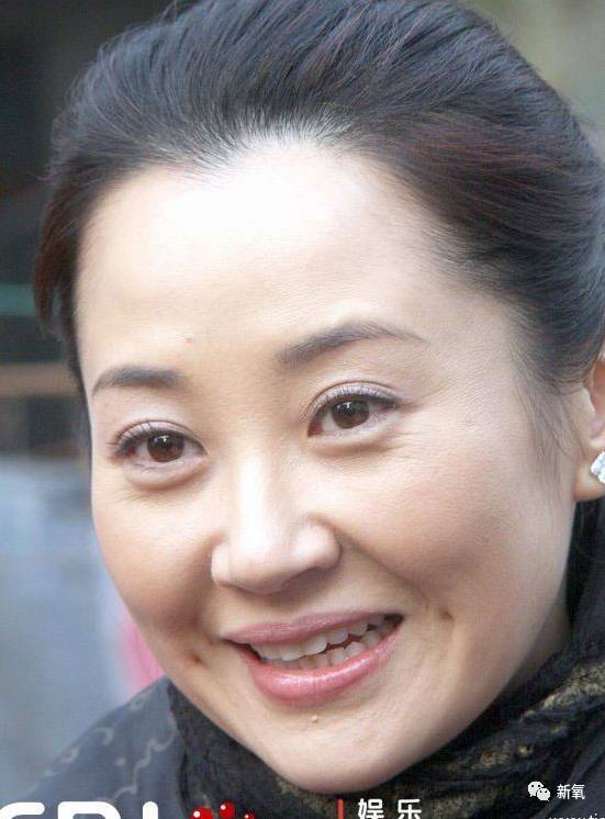 30年前的许晴竟然和贾玲长一样现在50美如画她做了什么