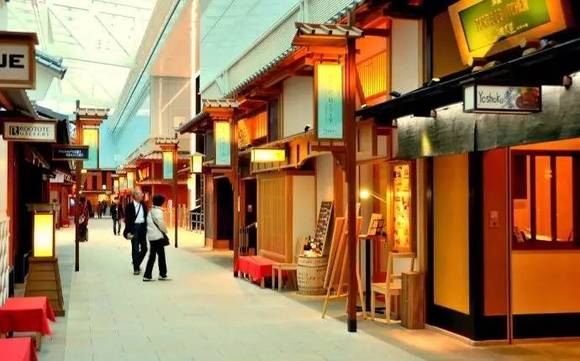 机场餐饮业态经营分析,难道不定高价就不能存活?