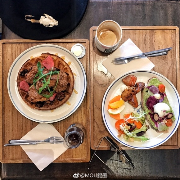 【视频】高颜值厨娘厨艺大PK, 你更爱她们的美