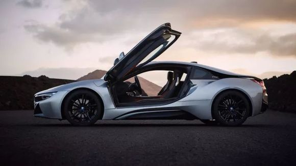 bmw i8:看了碟中谍4那么多次就是为了它