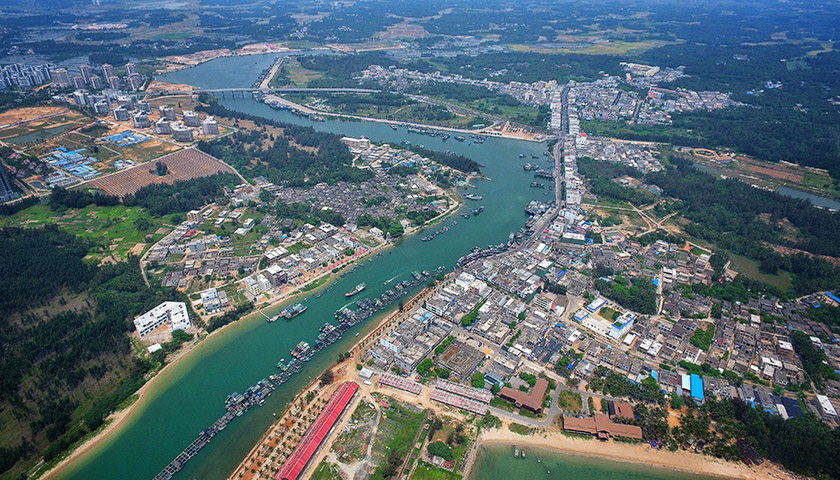 琼海:经济高速发展,31年gdp增长54倍