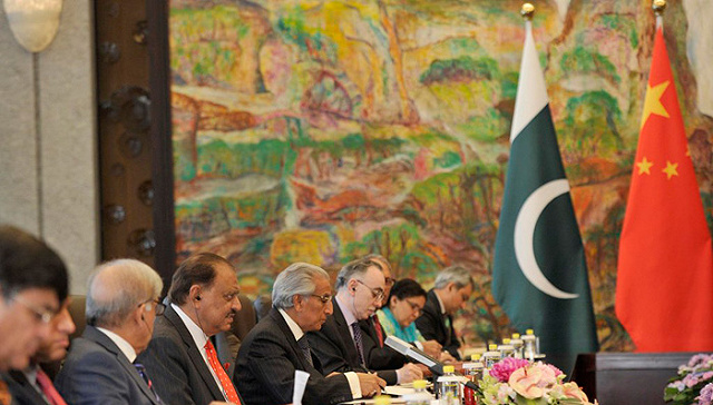 习近平将访问巴基斯坦 或签460亿美元能源和基