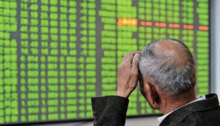 中国股市暴跌近9 世界怎么看 界面新闻 天下