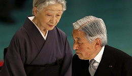 东京站一款卖了50年的鸡肉盒饭，是日本天皇和皇后爱过的“庆丰包子”