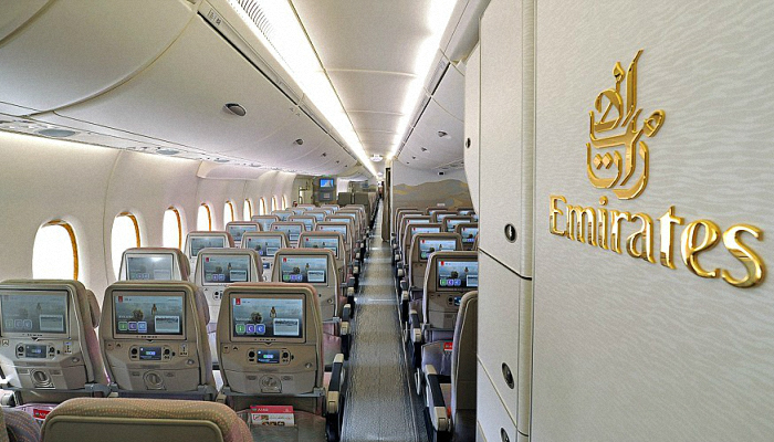 阿联酋航空的空客A380用头等舱空间换了更多