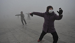外媒称雾霾在华催生古怪抗霾“神器”：口罩内置风扇
