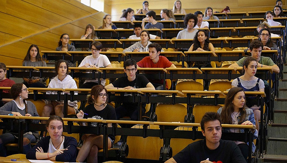 西班牙的高考是什么样的?并非大学入学唯一标