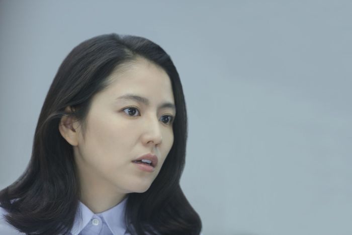 影讯 电影版 火花 年底日本上映 散步的侵略者 长泽雅美松田龙平演绎科幻爱情 界面新闻 娱乐