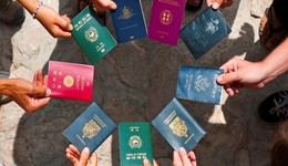 全球199个国家签发护照，但为什么颜色都逃不出红绿蓝黑