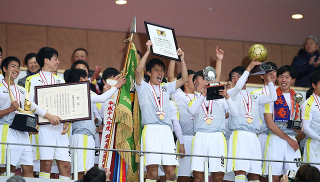 探访日本高中足球联赛冠军(中):前桥育英高中的
