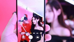 后直播时代网红求生之道：打赏不够，广告、带货来凑