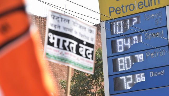 【天下头条】美国制裁委内瑞拉总统夫人 印度