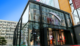 布局新零售 这间400平米智慧门店是安踏的未来竞争力
