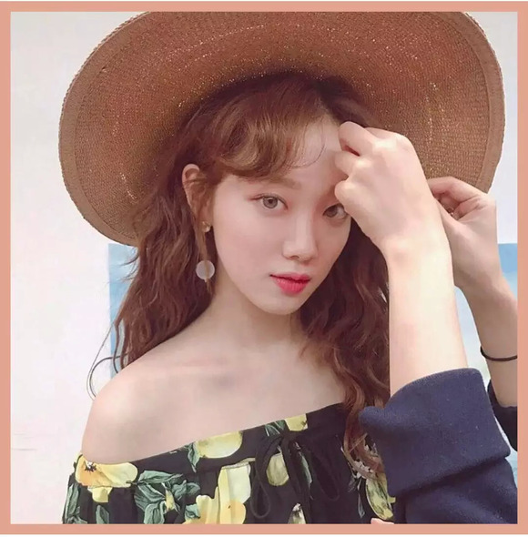 席卷娱乐圈的羊毛卷发型，泫雅、雪莉、欧阳娜娜……谁烫的最好看?