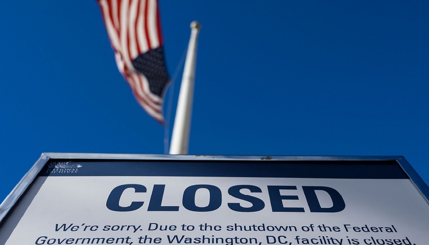 美国政府若再关门两周,损失或超特朗普修墙开