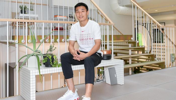 身价飙升，探望恩师，武磊的夏天不止养伤