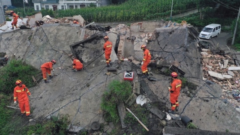【深度】24小时：长宁地震生生死死的细节