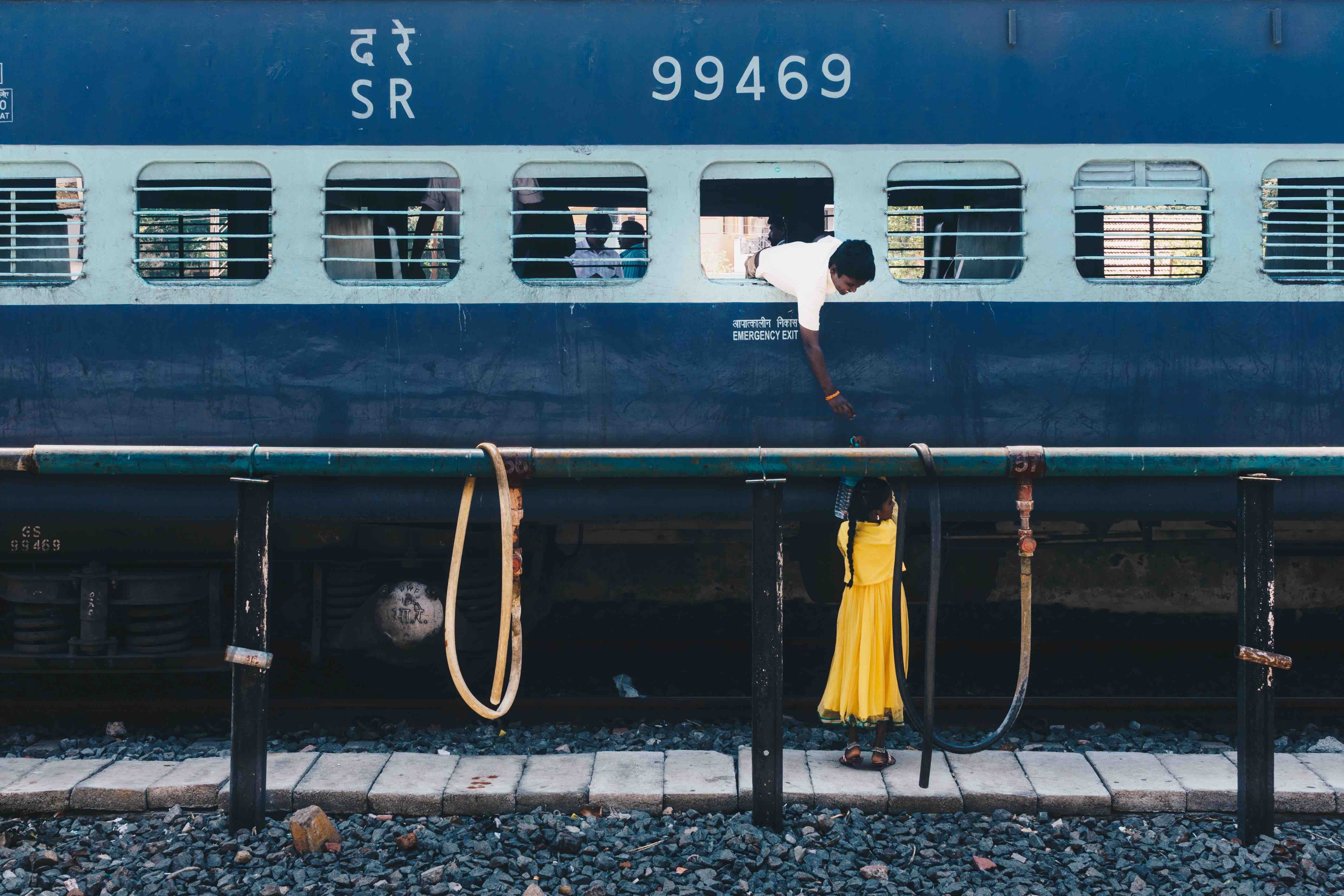 印度和孟加拉国爆满的火车 - 2016年9月26日, 俄罗斯卫星通讯社