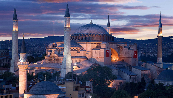 土耳其官宣：圣索菲亚大教堂将作为清真寺重新开放