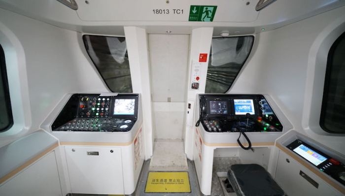 上海地铁18号线将在年底之前建成，具备最高等级全自动驾驶模式