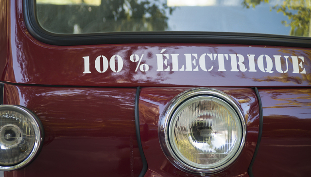 老爷车 油改电 是新能源技术的倒退 还是对汽车文化的坚守 界面新闻