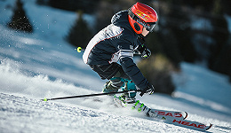 滑雪，年轻人的奢交货币