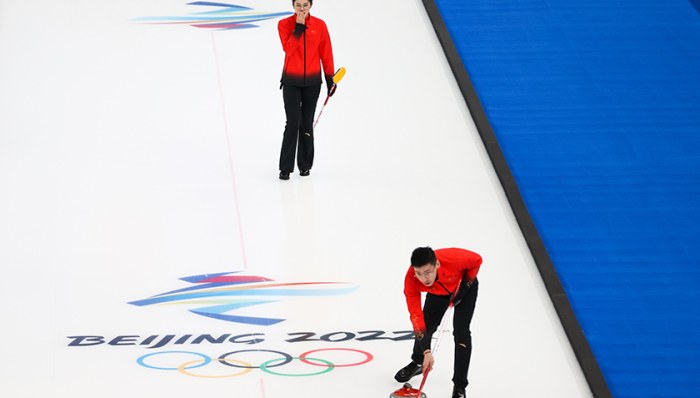 中国冰壶混双再失利，惜败强敌加拿大队